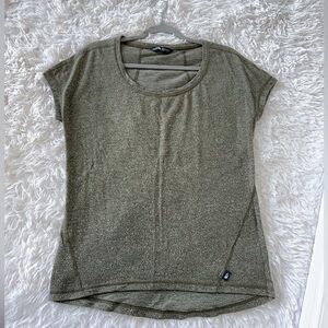 The North Face Green Fitted Cap Sleeve T-Shirt